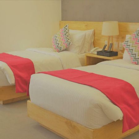 Bay'S Inn บาแลร์ ภายนอก รูปภาพ