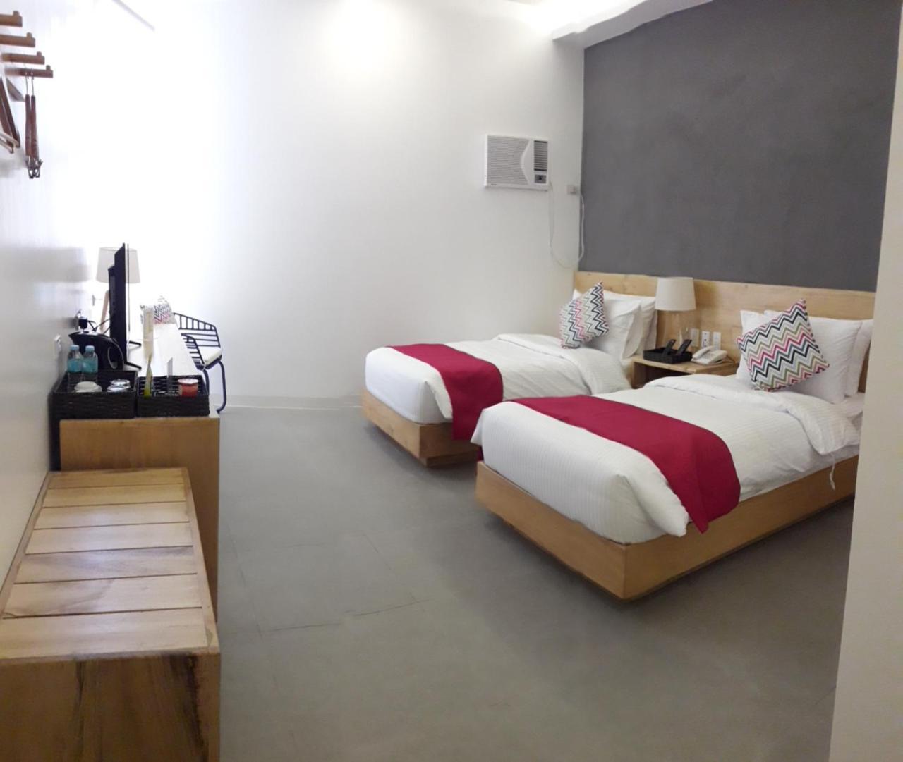 Bay'S Inn บาแลร์ ภายนอก รูปภาพ
