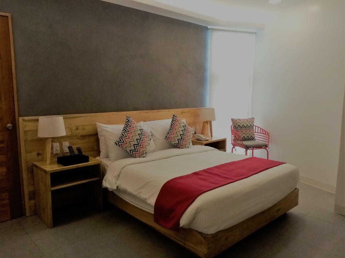 Bay'S Inn บาแลร์ ภายนอก รูปภาพ
