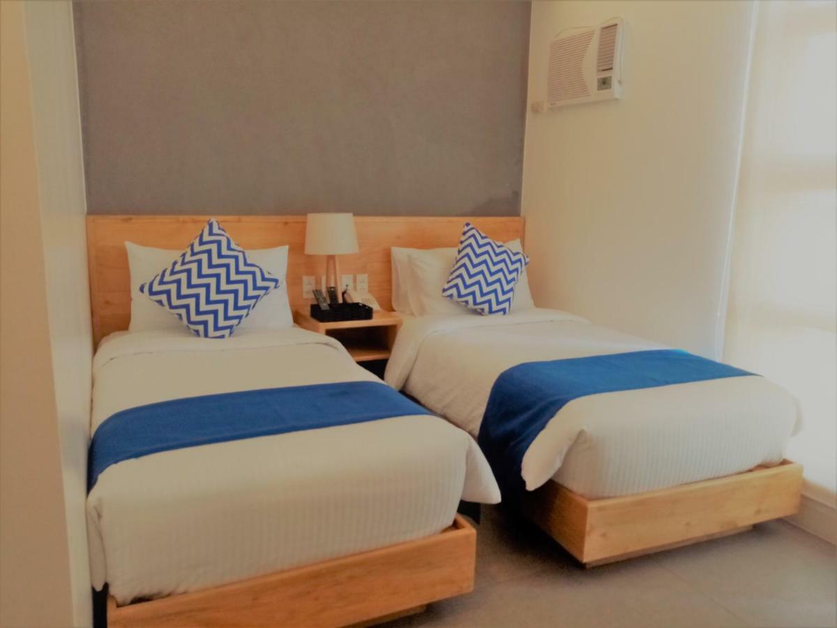 Bay'S Inn บาแลร์ ภายนอก รูปภาพ