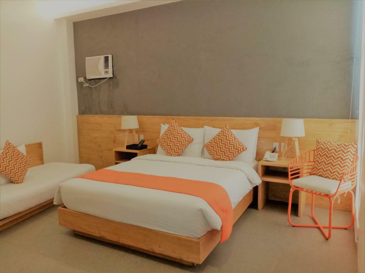 Bay'S Inn บาแลร์ ภายนอก รูปภาพ
